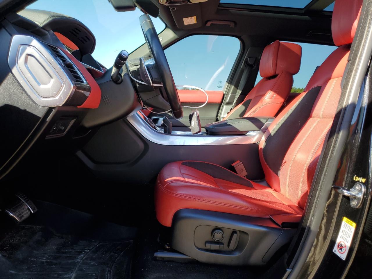 2019 Land Rover Range Rover Sport Supercharged Dynamic VIN: SALWR2RE0KA856351 Lot: 90867875