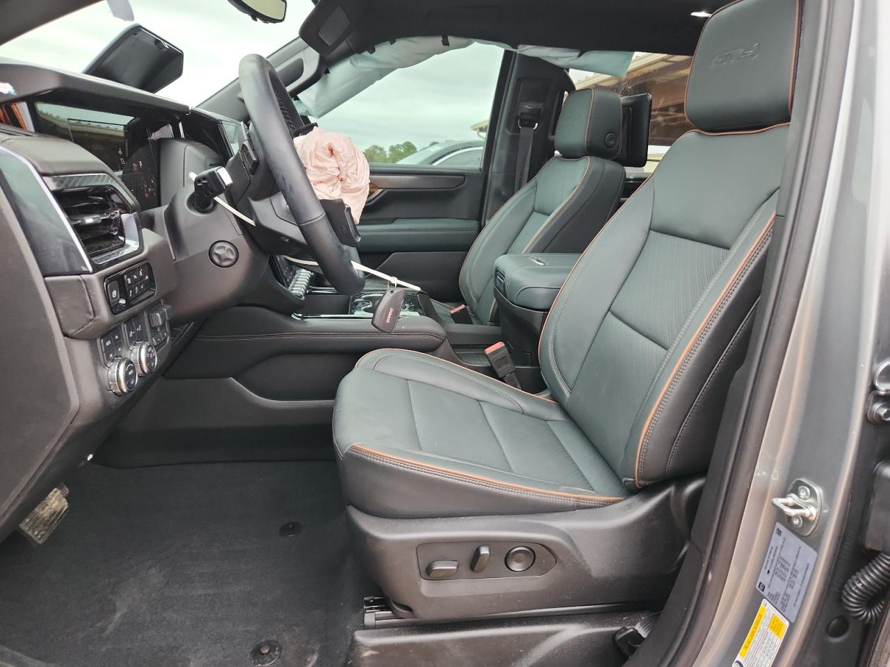 2025 GMC Yukon Xl At4 VIN: 1GKS2HRL3SR240449 Lot: 90399735