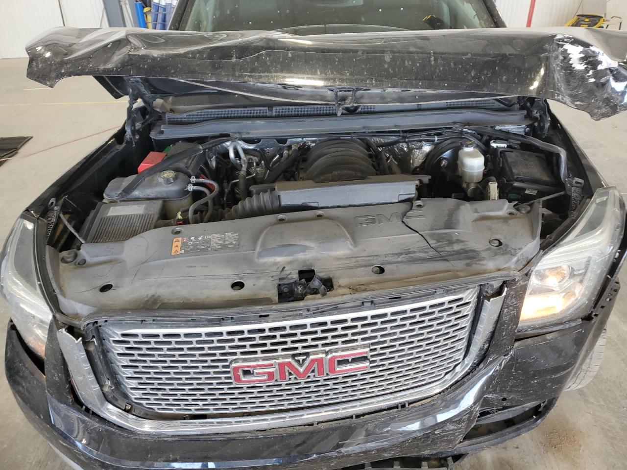 2017 GMC Yukon Xl Denali VIN: 1GKS2HKJ8HR171114 Lot: 82371045