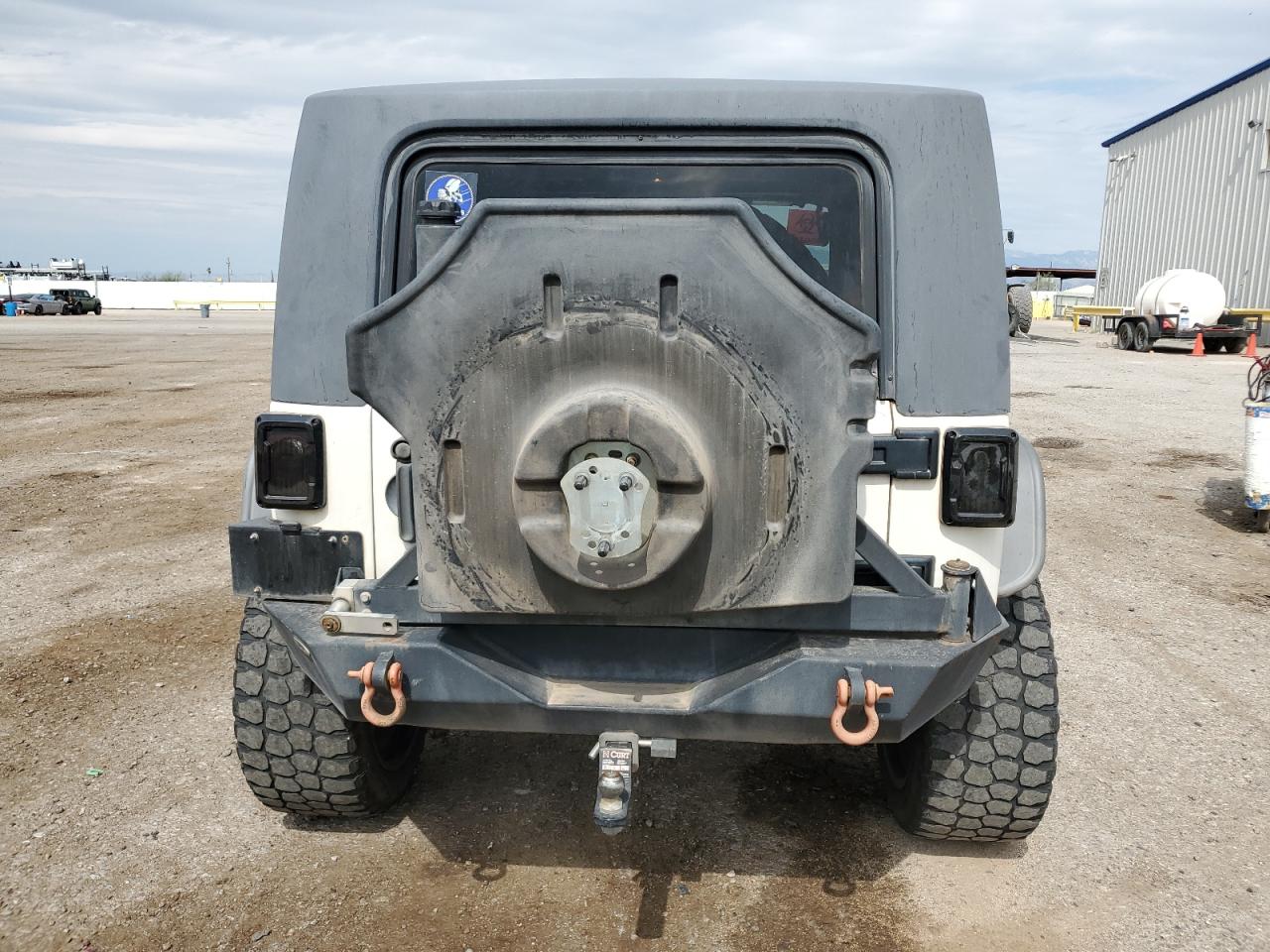2008 Jeep Wrangler X VIN: 1J4FA24118L627350 Lot: 82374345