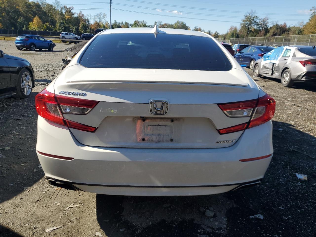2018 Honda Accord Sport VIN: 1HGCV1F3XJA165167 Lot: 87235125