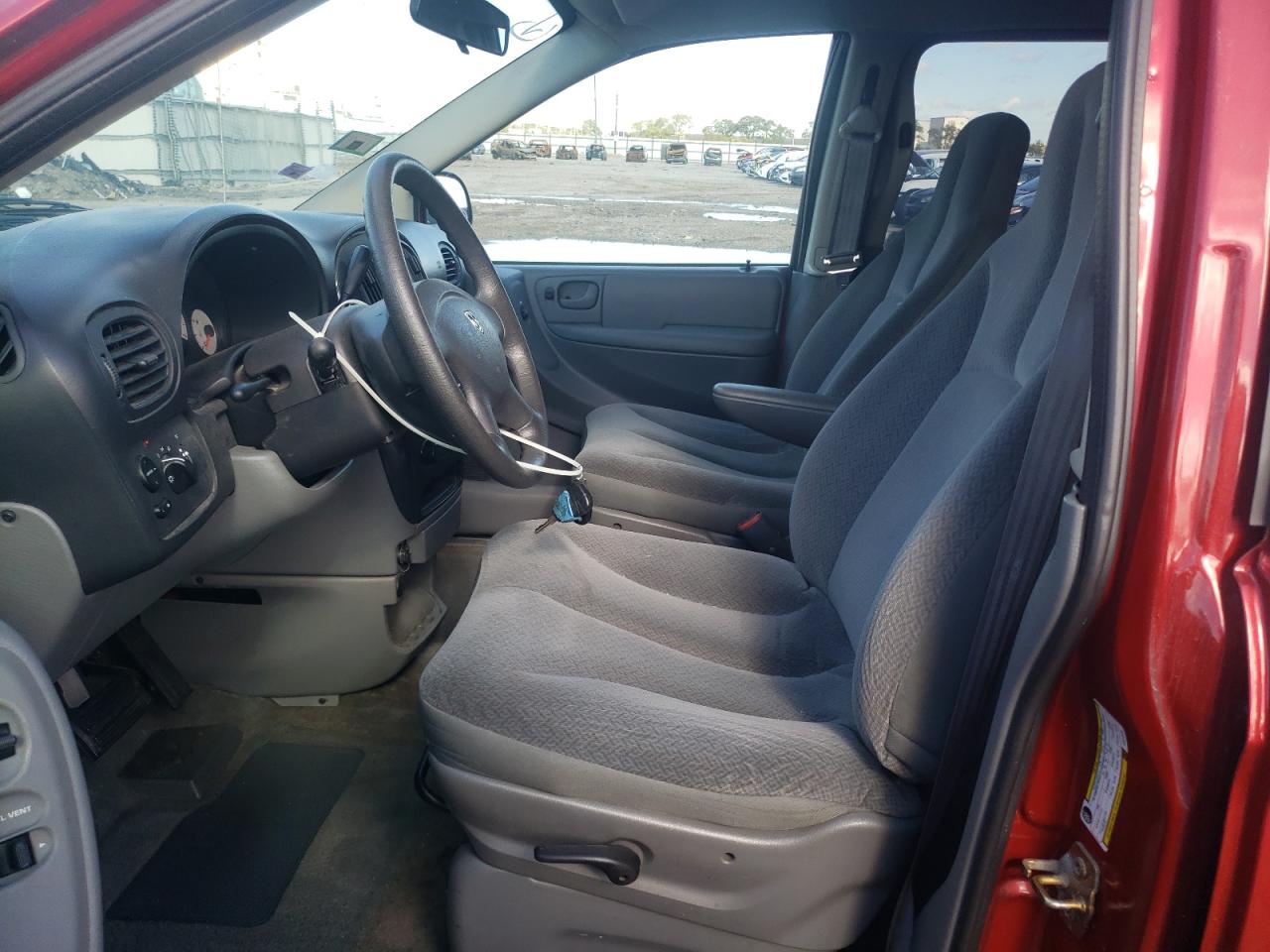 2005 Dodge Caravan Sxt VIN: 1D4GP45R85B312915 Lot: 81825525