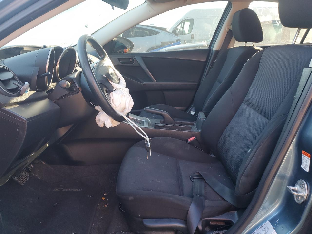 2010 Mazda 3 I VIN: JM1BL1SF9A1308447 Lot: 87270175