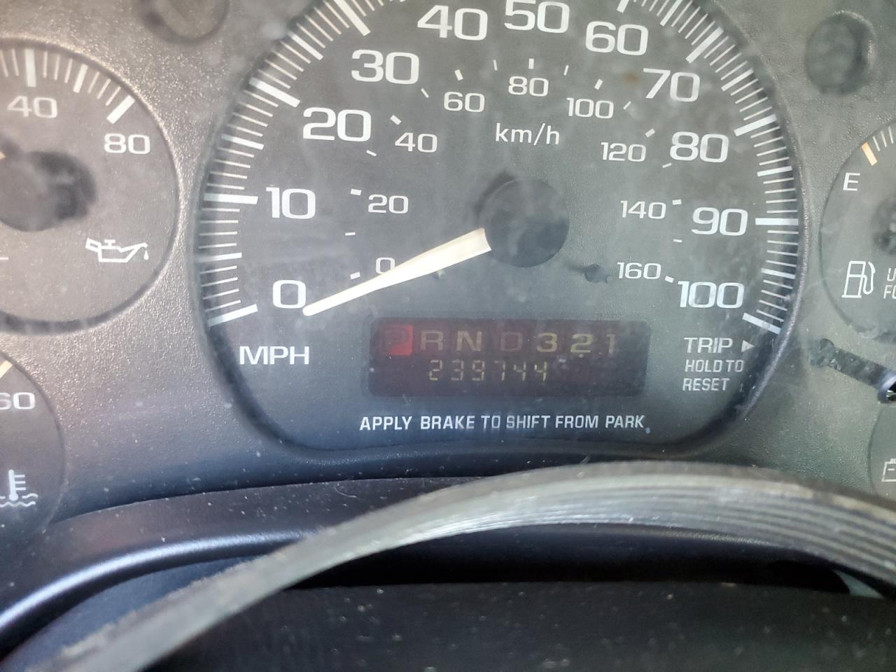 2002 Chevrolet Express G2500 VIN: 1GCFG25M921125671 Lot: 85102285