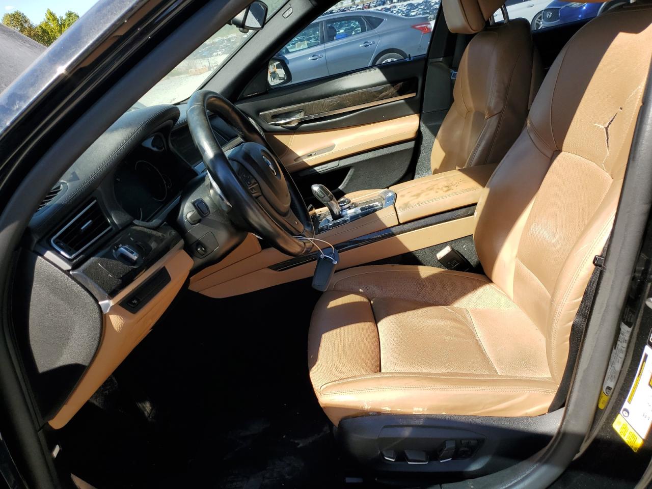 2014 BMW 740 Li VIN: WBAYE4C54ED137992 Lot: 86133095