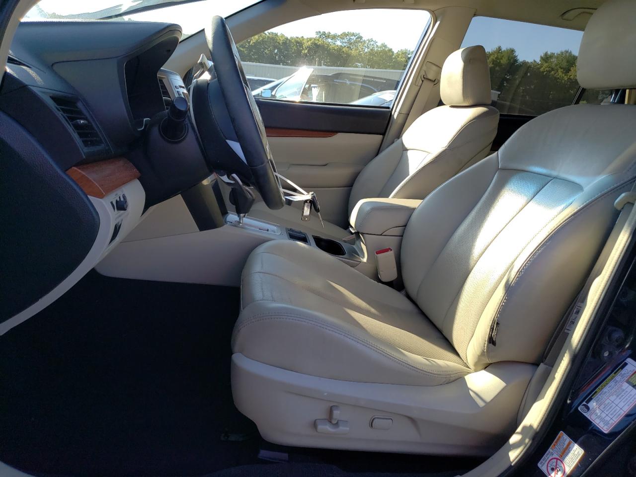 2014 Subaru Outback 2.5I Limited VIN: 4S4BRBLC2E3248008 Lot: 85110675