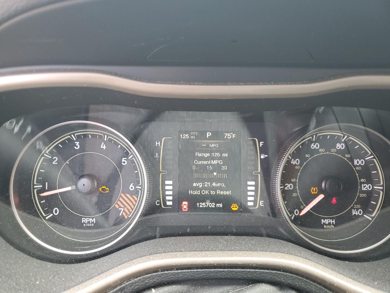 2014 Jeep Cherokee Latitude VIN: 1C4PJMCB3EW124980 Lot: 86185645