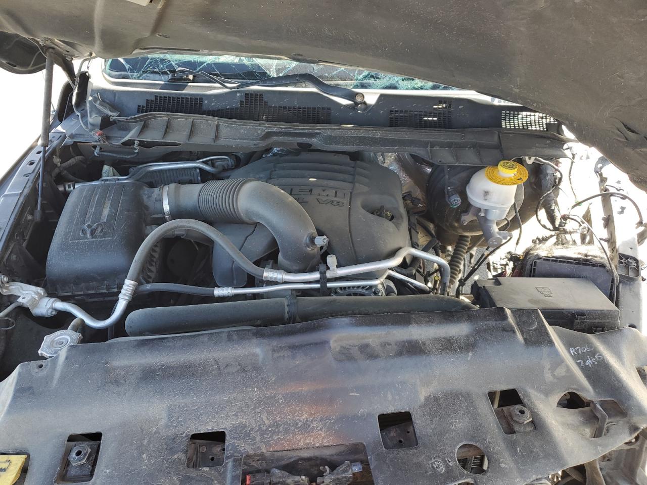 2015 Ram 1500 Longhorn VIN: 1C6RR7PT6FS555819 Lot: 82706605