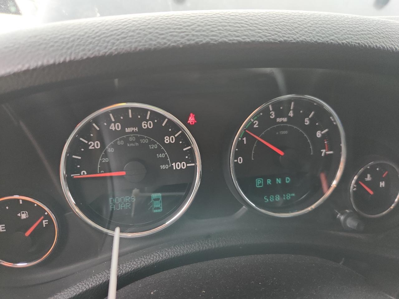 2014 Jeep Wrangler Unlimited Sport VIN: 1C4BJWDG7EL309843 Lot: 82321275