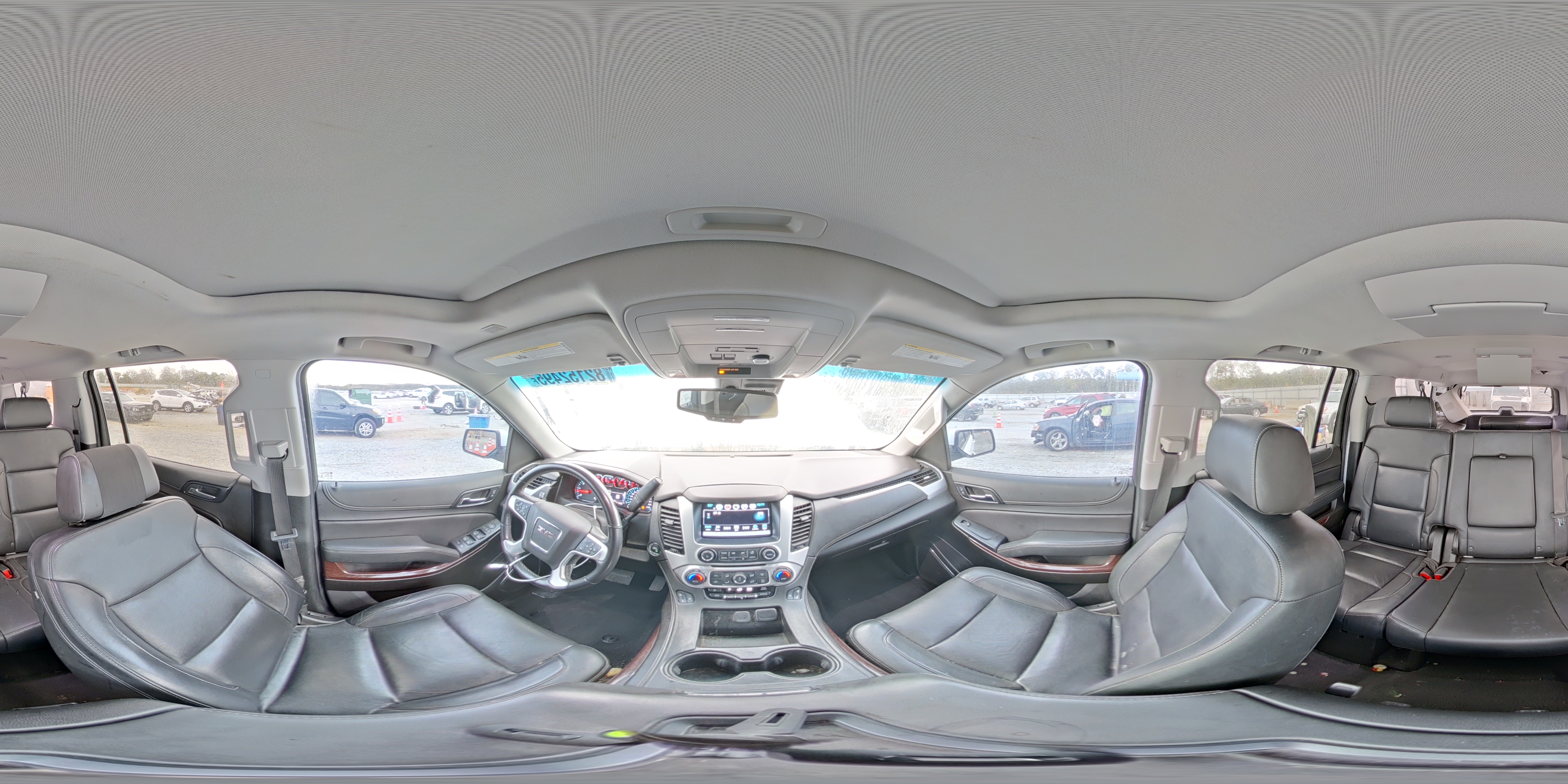 2019 GMC Yukon Xl K1500 Slt VIN: 1GKS2GKC5KR319142 Lot: 82152495