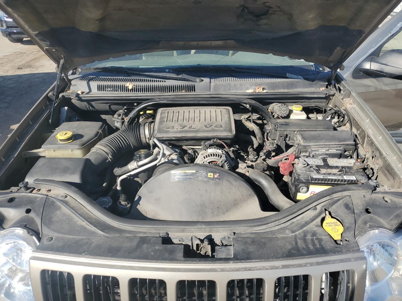 2006 Jeep Grand Cherokee Laredo VIN: 1J8HR48N56C320642 Lot: 82458265