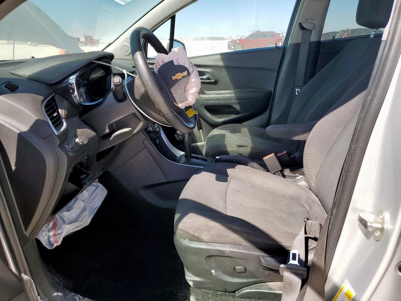 2020 Chevrolet Trax Ls VIN: 3GNCJKSB3LL148730 Lot: 85699275