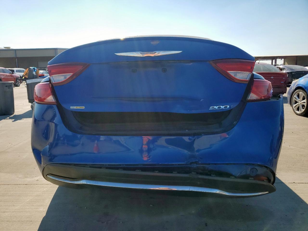 2015 Chrysler 200 Limited VIN: 1C3CCCAB1FN576069 Lot: 82416545