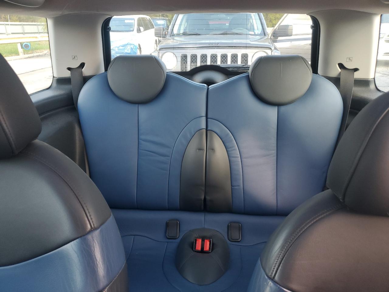 2002 Mini Cooper S VIN: WMWRE33442TD52203 Lot: 90632025