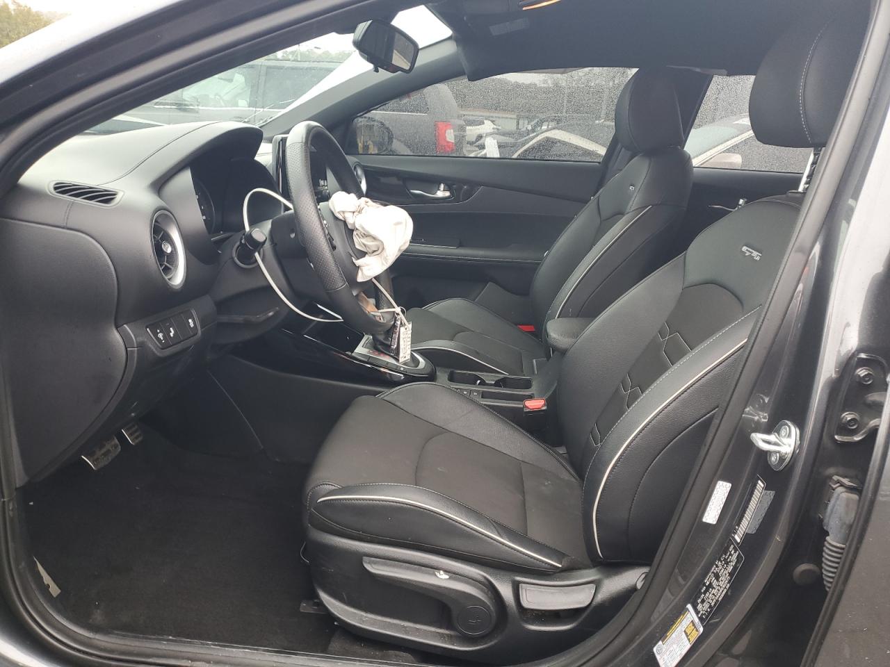 2024 Kia Forte Gt Line VIN: 3KPF54AD9RE822675 Lot: 85960135