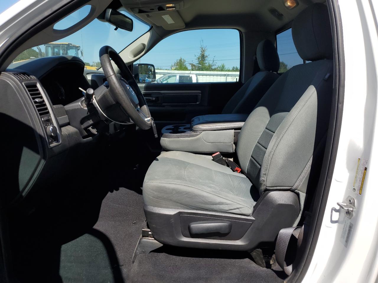 2016 Ram 1500 St VIN: 3C6JR6DT3GG255739 Lot: 85762655