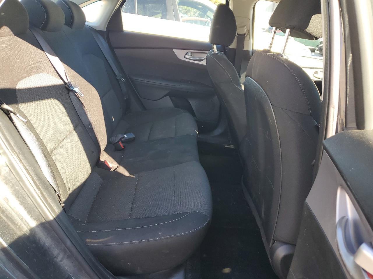 2024 Kia Forte Lx VIN: 3KPF24AD8RE772828 Lot: 82587095