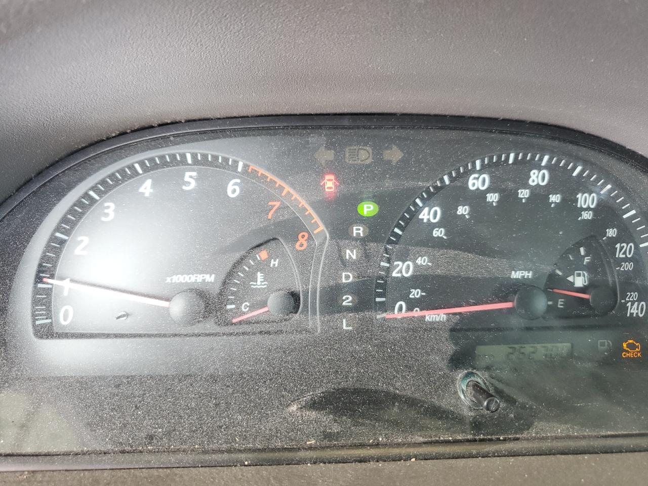 2002 Toyota Camry Le VIN: 4T1BE32K42U088097 Lot: 84702205