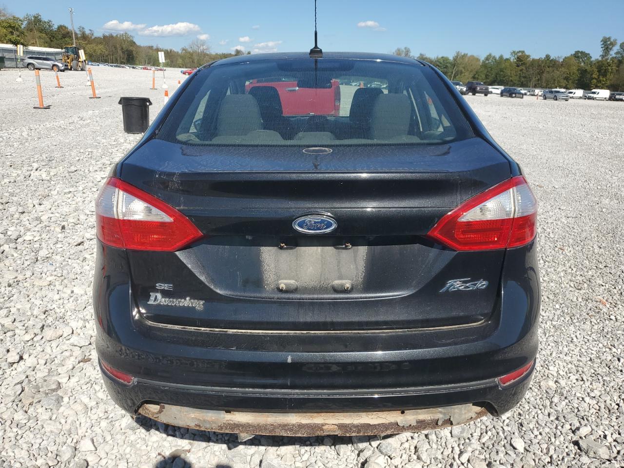 2015 Ford Fiesta Se VIN: 3FADP4BJ3FM213241 Lot: 82271435
