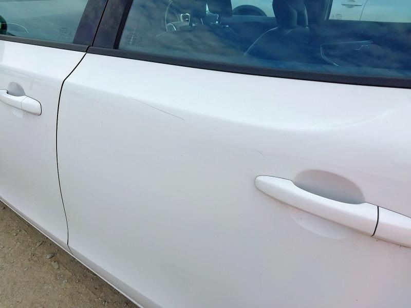 2016 VOLVO V40 MOMENTUM NAV + D2 AUT 