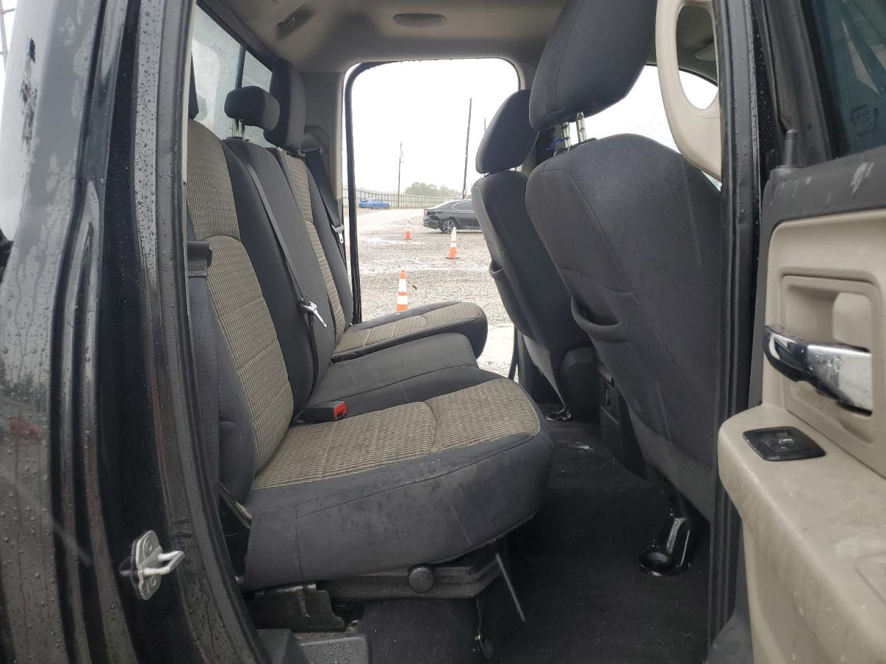 2011 Dodge Ram 1500 VIN: 1D7RV1GT3BS669262 Lot: 82272875