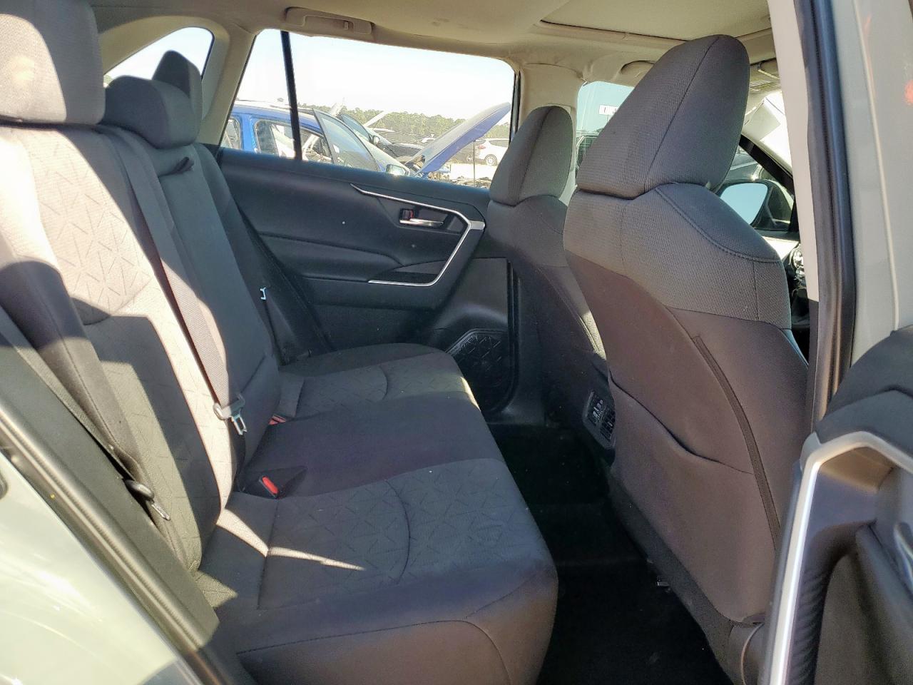 2021 Toyota Rav4 Xle VIN: 2T3W1RFV7MW155645 Lot: 86331365