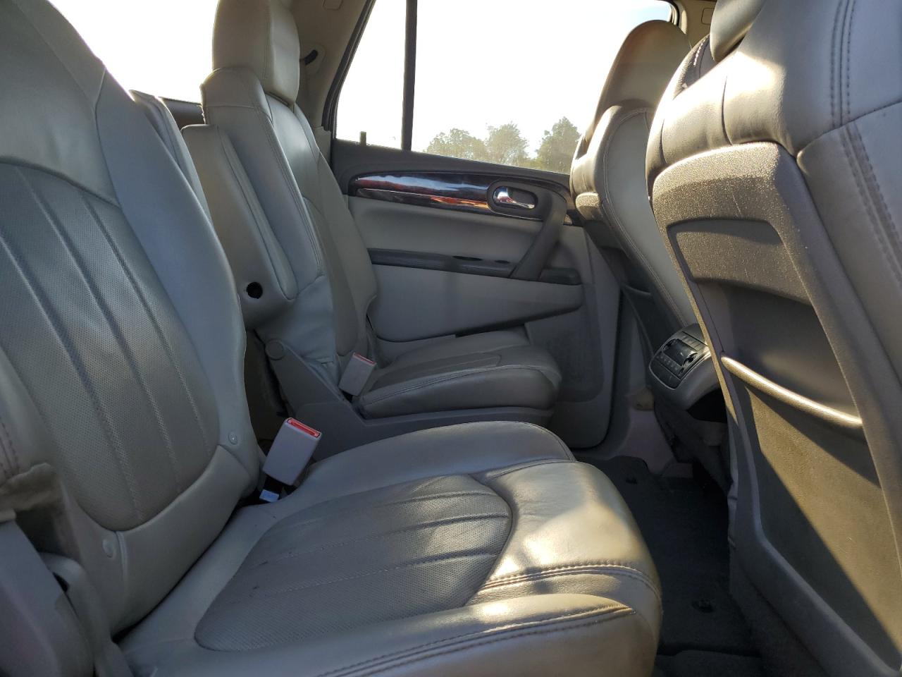 2015 Buick Enclave VIN: 5GAKVCKD2FJ158243 Lot: 81391535