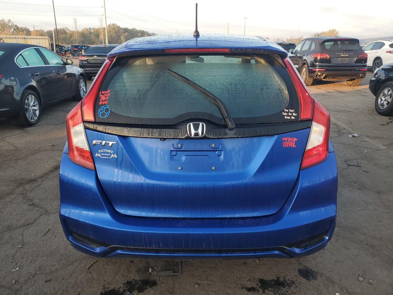 2020 Honda Fit Lx VIN: 3HGGK5H49LM713981 Lot: 82473585