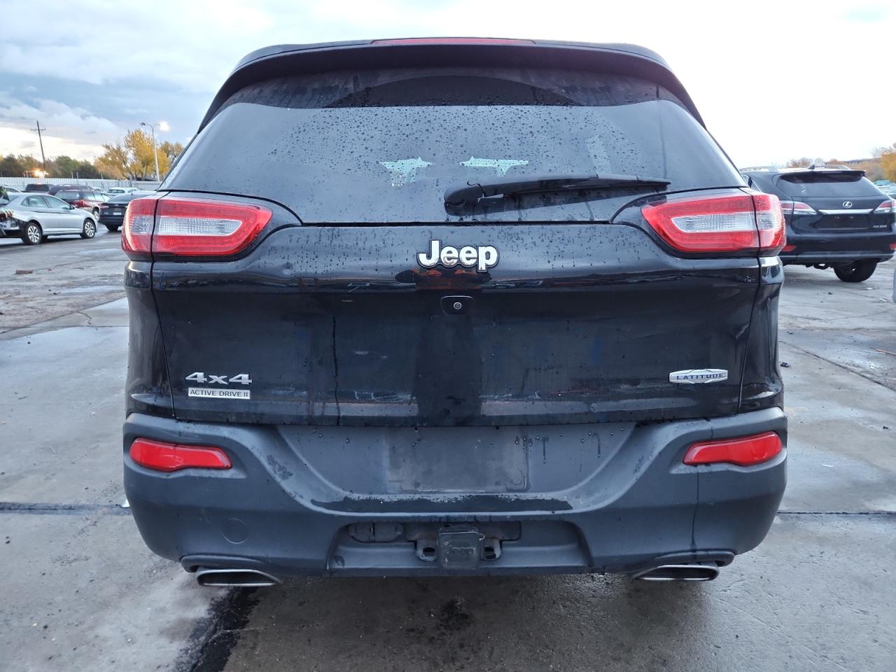 2017 Jeep Cherokee Latitude VIN: 1C4PJMCS5HD223719 Lot: 89846745