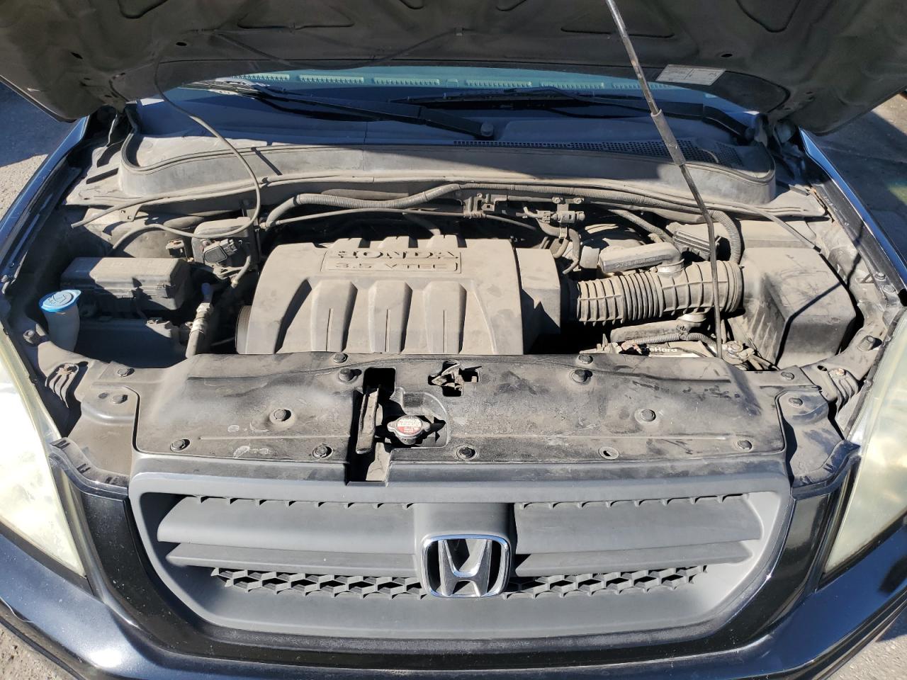 2005 Honda Pilot Lx VIN: 2HKYF18155H567075 Lot: 89555435