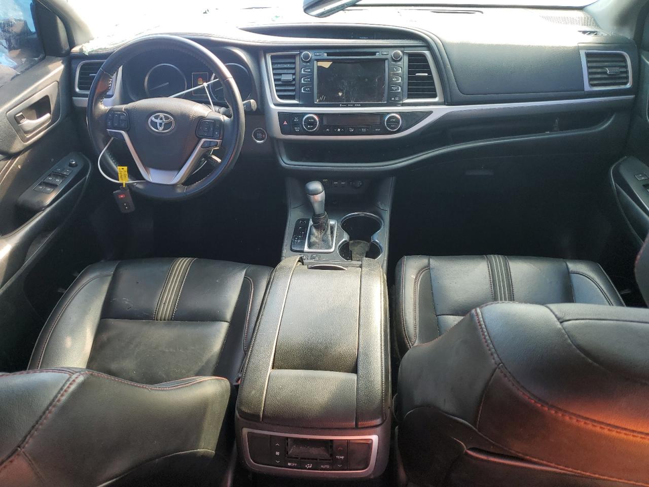 2019 Toyota Highlander Se VIN: 5TDKZRFH0KS328986 Lot: 66949965