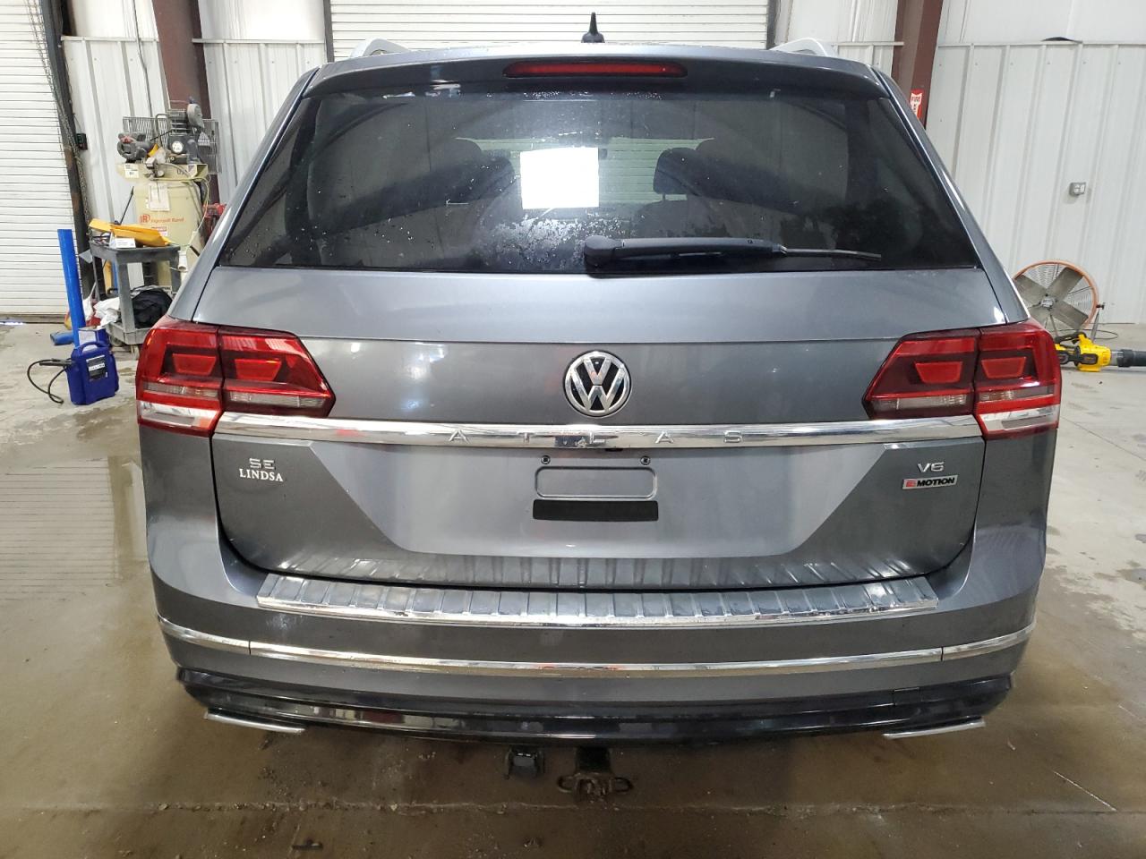 2018 Volkswagen Atlas Se VIN: 1V2PR2CA5JC576556 Lot: 86098195