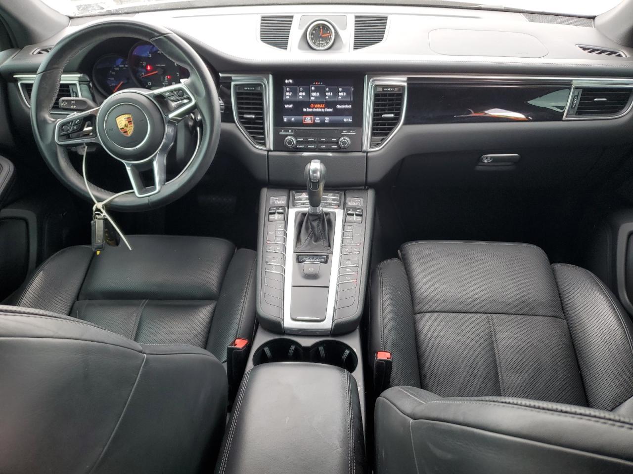 2018 Porsche Macan VIN: WP1AA2A58JLB17573 Lot: 87102495