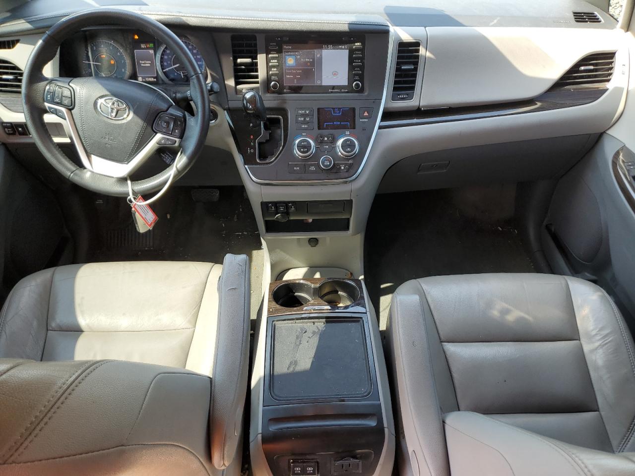2018 Toyota Sienna Xle VIN: 5TDYZ3DC6JS923578 Lot: 85539875