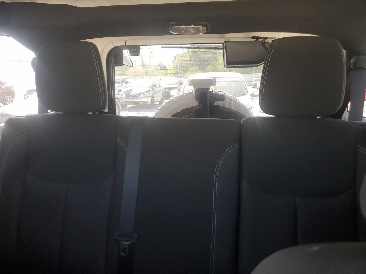 2015 Jeep Wrangler Unlimited Sahara VIN: 1C4BJWEG6FL730162 Lot: 81906355