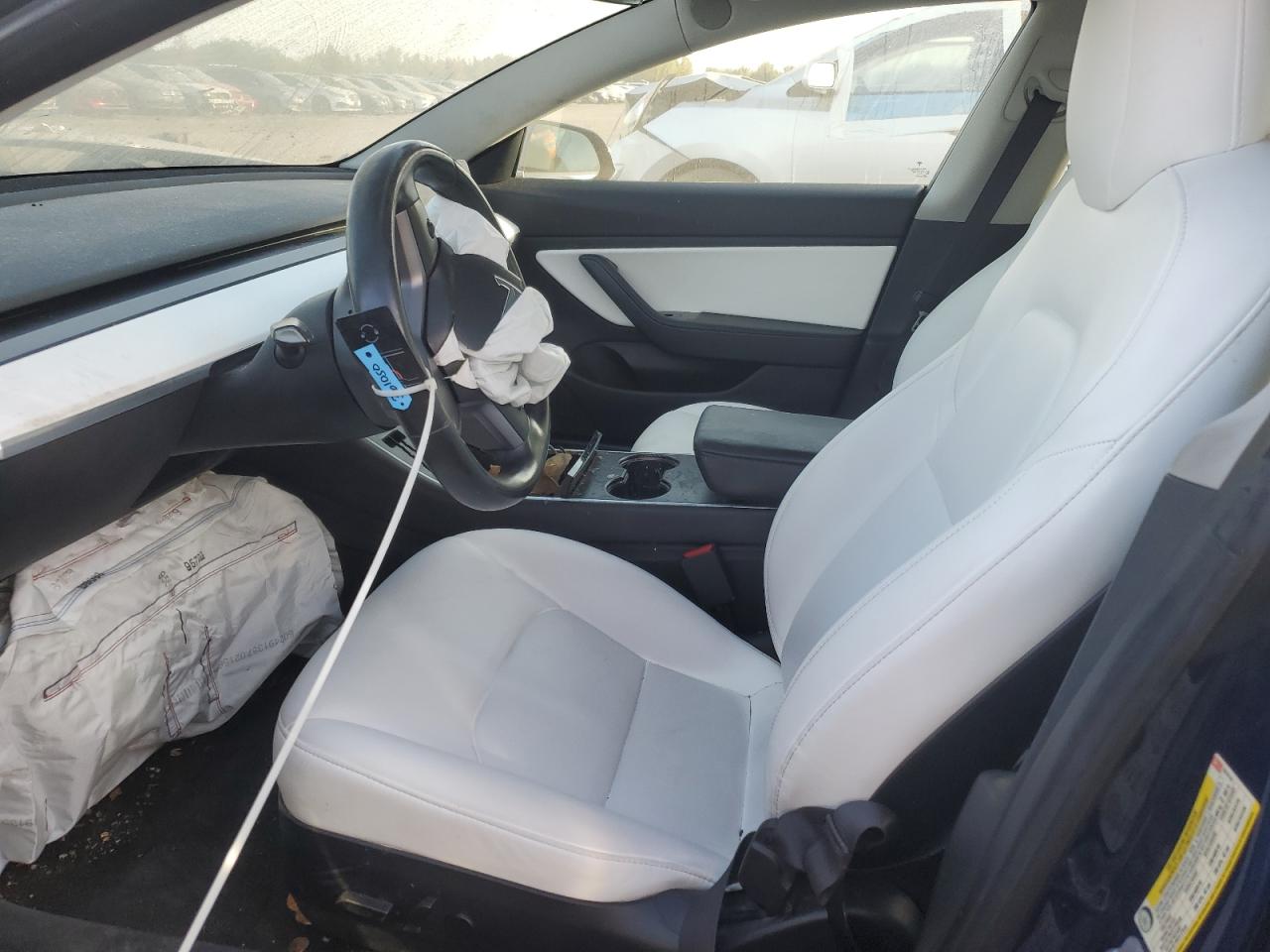 2019 Tesla Model 3 VIN: 5YJ3E1EA9KF327216 Lot: 84443195