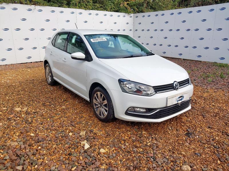 2015 VOLKSWAGEN POLO SE TSI 