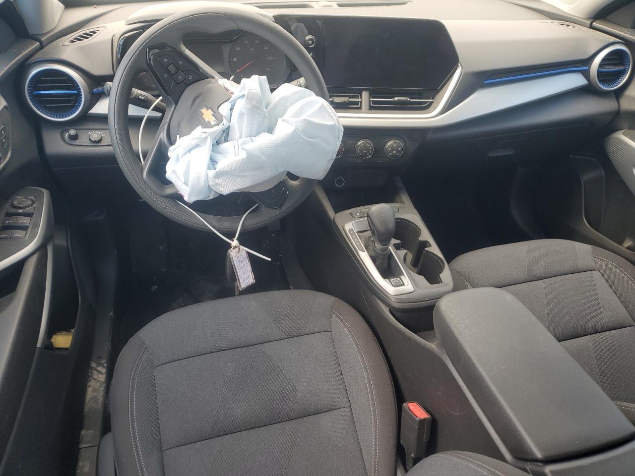 2025 Chevrolet Trax Ls VIN: KL77LFEP2SC144680 Lot: 85662415