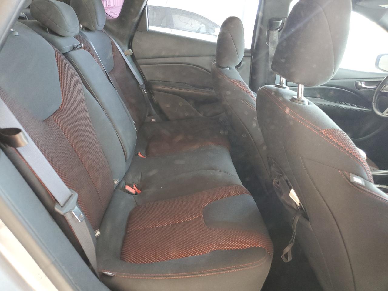 2016 Dodge Dart Sxt VIN: 1C3CDFBBXGD775397 Lot: 85088105