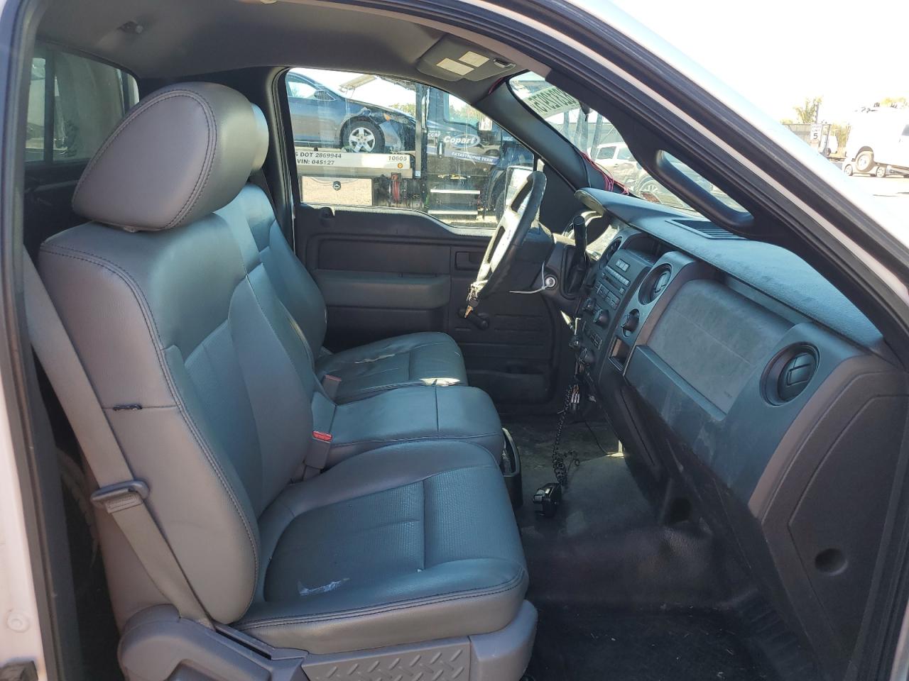 2011 Ford F150 VIN: 1FTMF1CM6BKD57159 Lot: 82312975