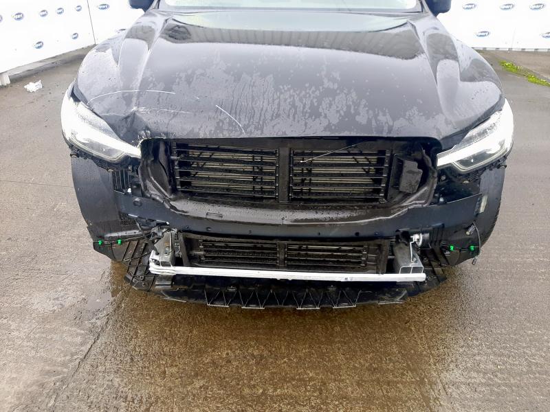 2025 VOLVO XC60 2.0 B5P ULTRA DARK 5DR AWD GEARTRONIC