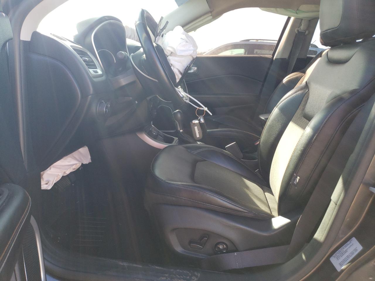 2017 Jeep Compass Latitude VIN: 3C4NJDBB2HT657308 Lot: 82587485