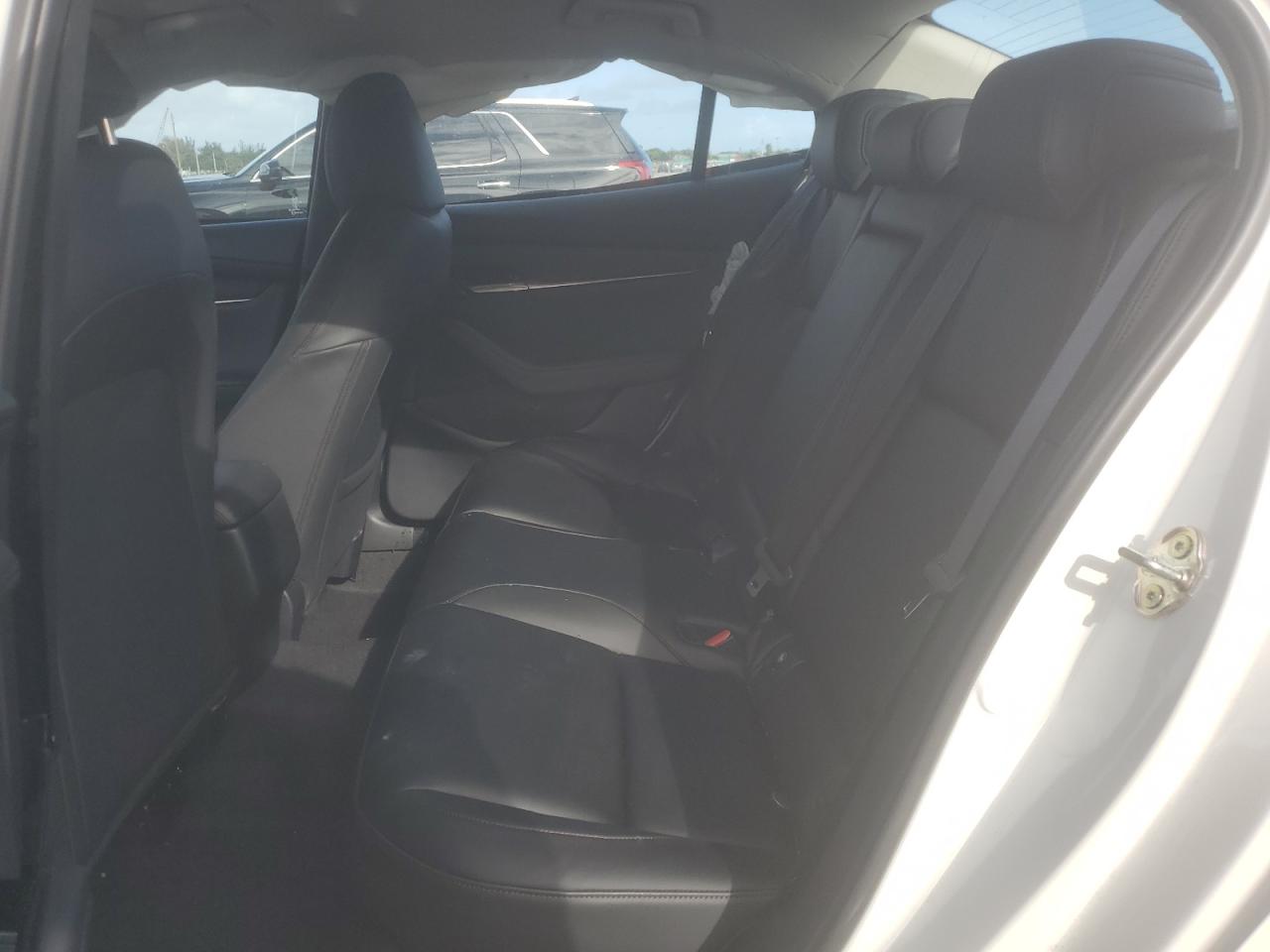 2025 Mazda 3 Preferred VIN: JM1BPACM7S1780925 Lot: 85145335