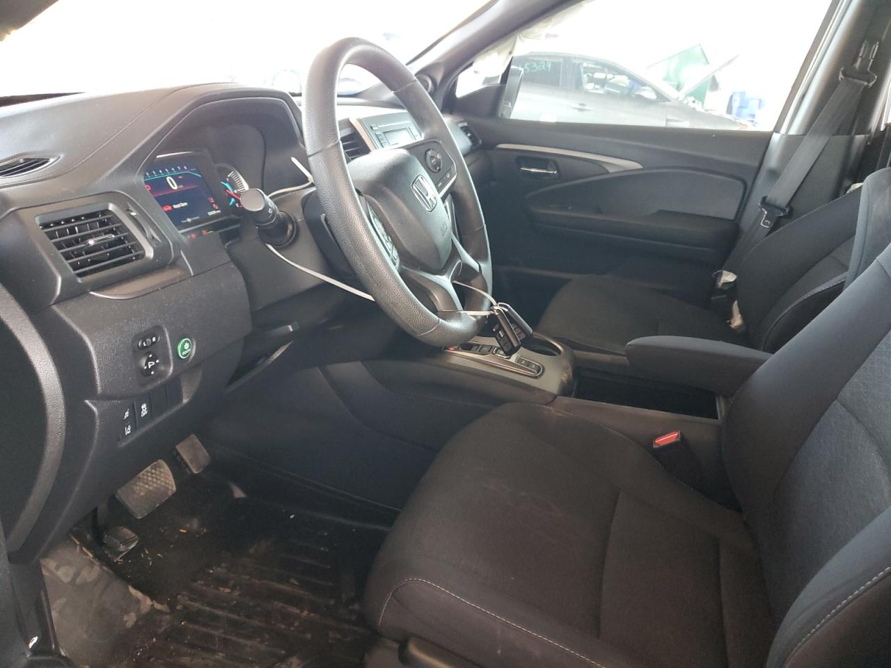 2019 Honda Passport Sport VIN: 5FNYF7H24KB008557 Lot: 82708535