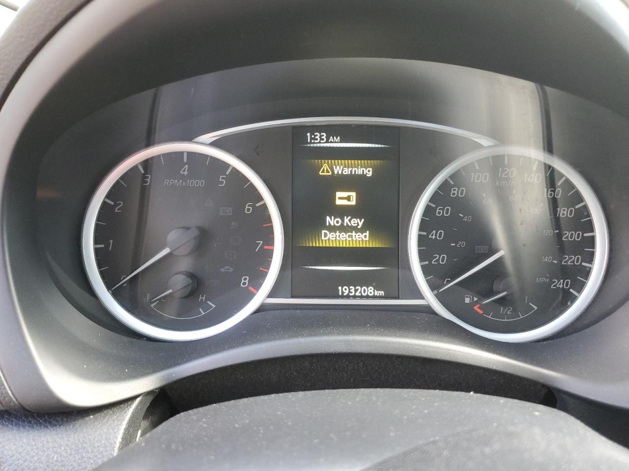 2018 Nissan Sentra S VIN: 3N1AB7APXJY323288 Lot: 85896735