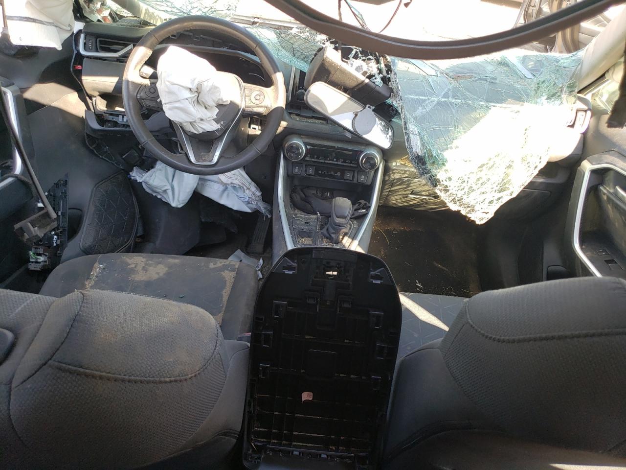 2024 Toyota Rav4 Xle VIN: 2T3P1RFV9RC486448 Lot: 82005135