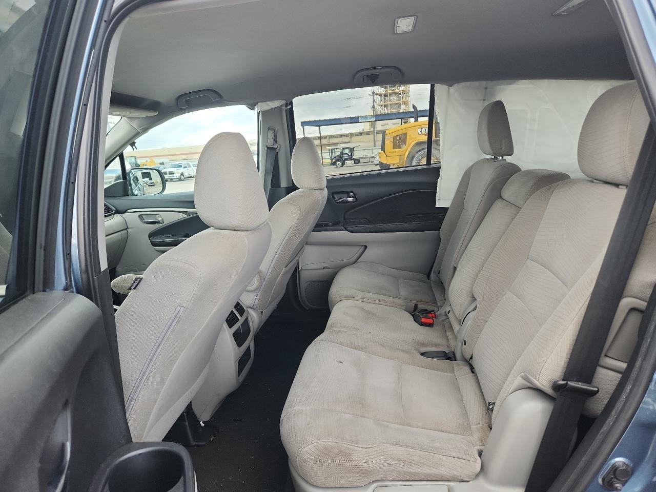 2018 Honda Pilot Lx VIN: 5FNYF5H10JB026029 Lot: 85525945