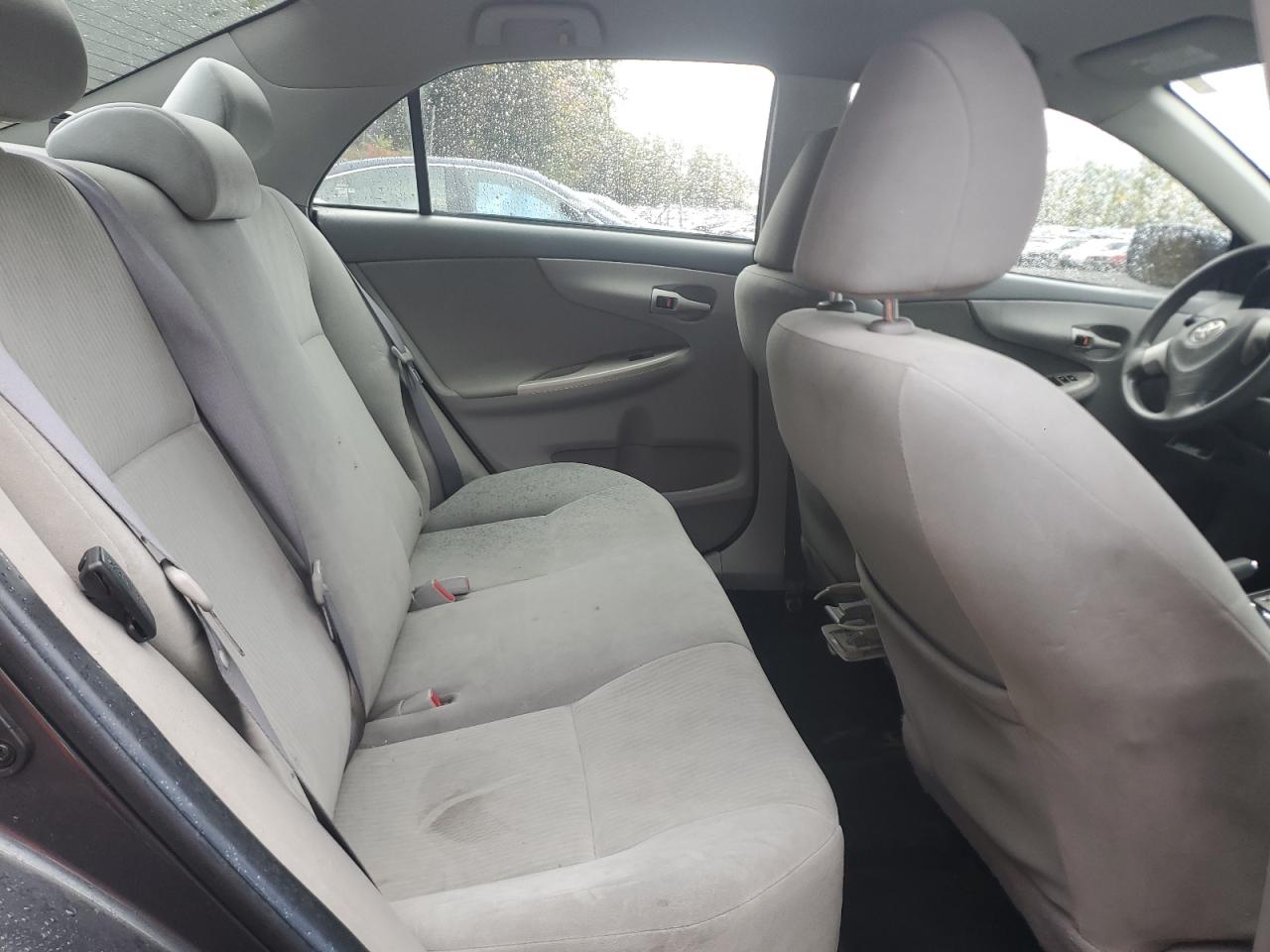 2010 Toyota Corolla Base VIN: 2T1BU4EE1AC200806 Lot: 82271105