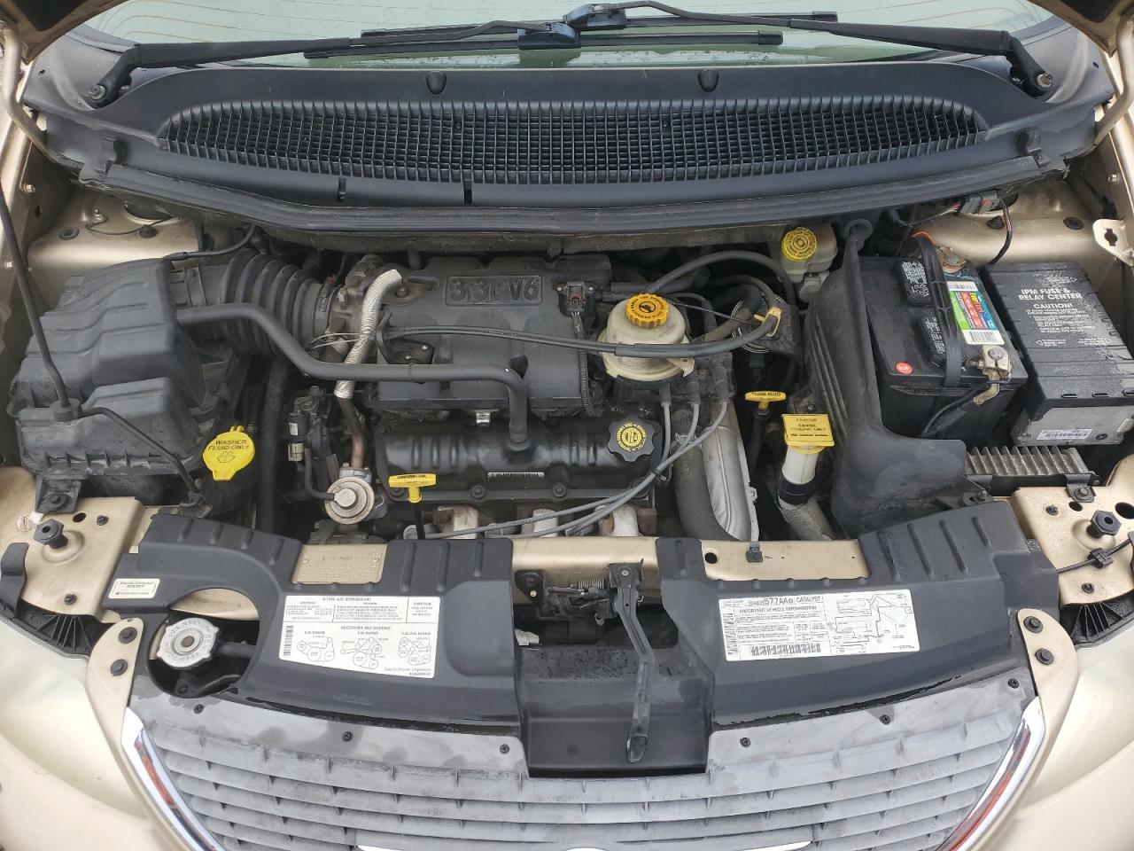 2001 Chrysler Town & Country Lx VIN: 2C4GP44381R279856 Lot: 81527345