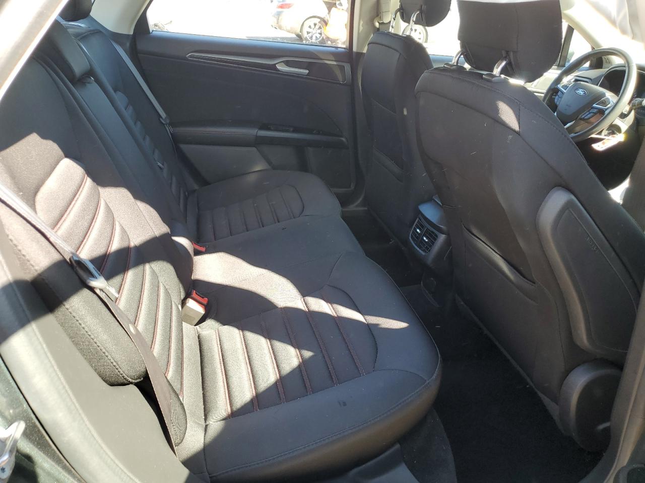 2015 Ford Fusion Se VIN: 1FA6P0H76F5106039 Lot: 87300415